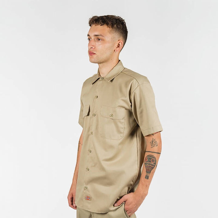 DICKIES –1574 SHORT SLEEVE WORK SHIRT - KHAKI