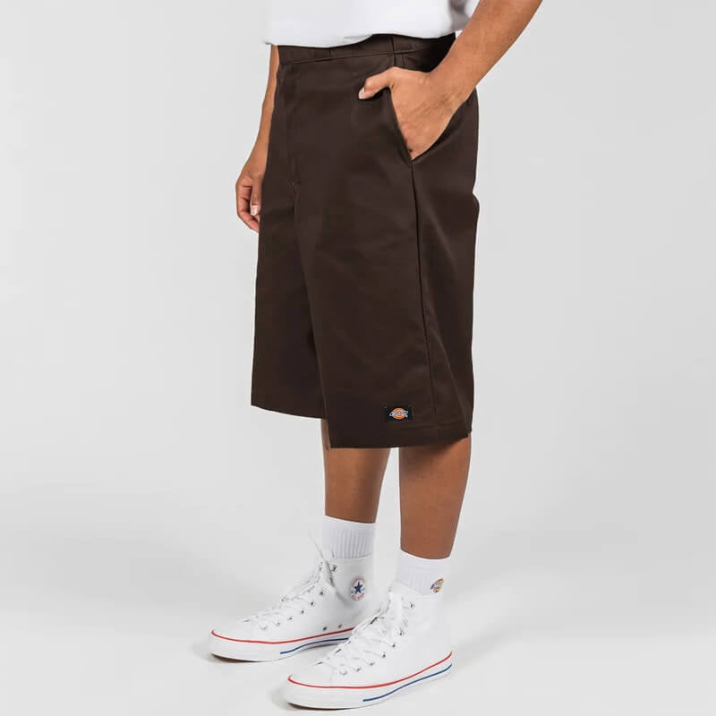 DICKIES - 42283 13 INCH LOOSE FIT MULTI POCKET WORK SHORT - DARK BROWN